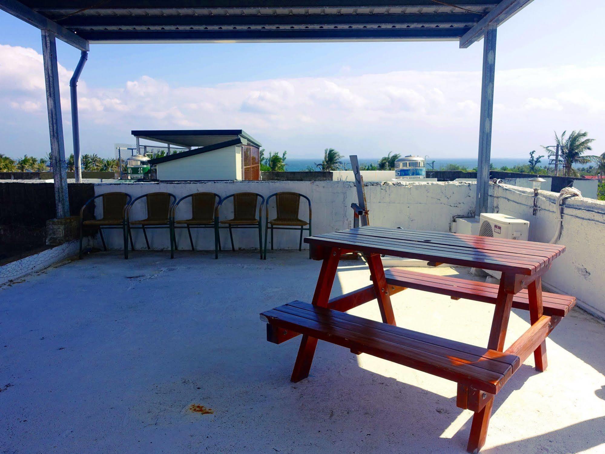 都蘭朋友家 Dulan Friends Hostel Donghe Exterior foto